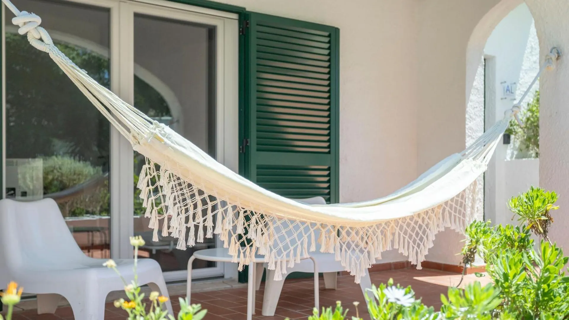 Centralgarve - Excellent & Peaceful Villa In The Center Of Vilamoura
